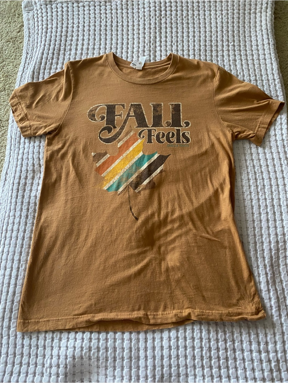 One/24 Rags Women Fall Feels' Short-Sleeve Graphic Tee - Mustard Size M